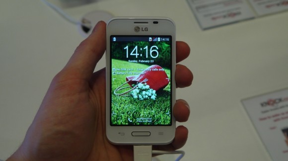 LG L40 Dual, Masuk Indonesia Andalkan Android KitKat